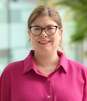 Bishop_Amanda-300_350